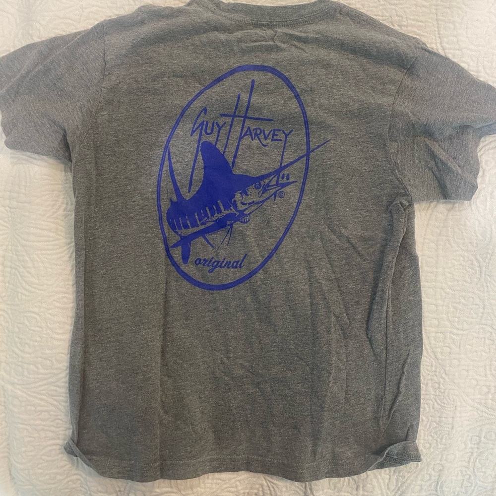 Guy Harvey women’s grey t shirt